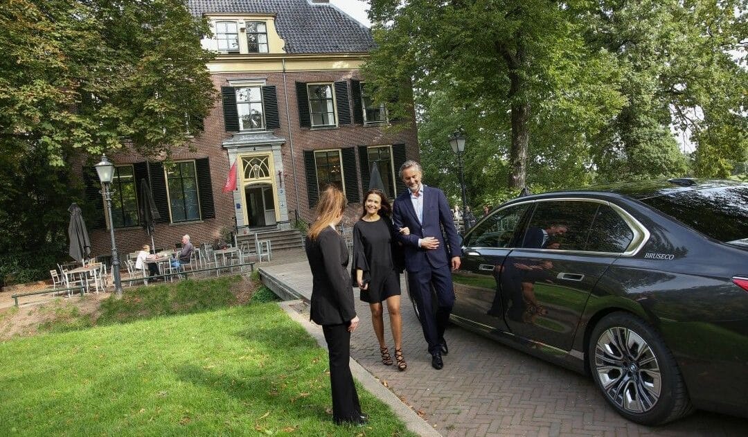 studenten chauffeur inhuren